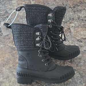 Kamik Size 6 Women's NEW Charcoal and Black Winter Boots